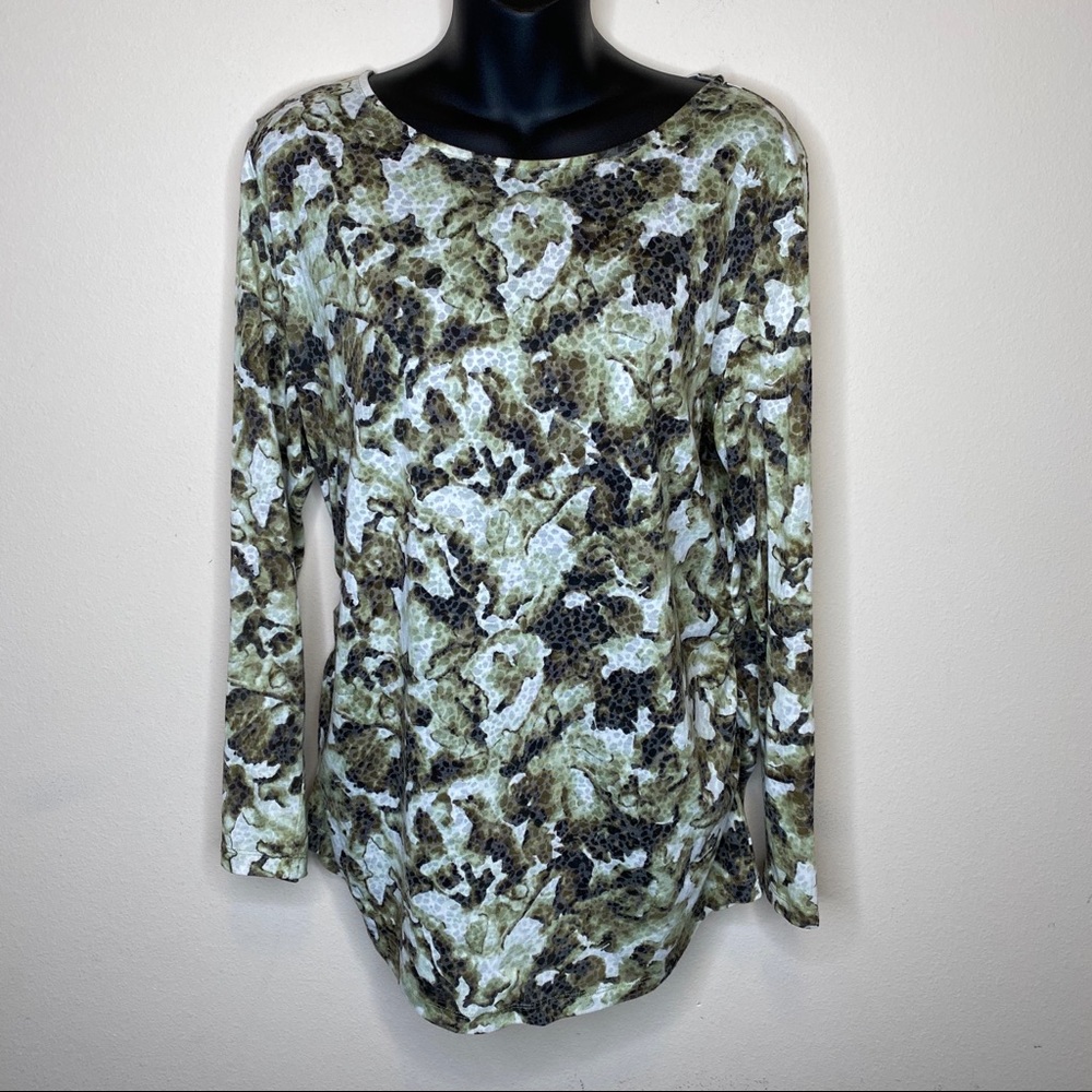 Northern Reflections White & Green 3/4 Sleeve Tee